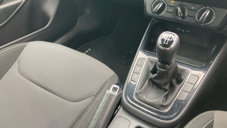 Skoda Fabia 1.0 MPI 80 Colour Edition 5dr Petrol Hatchback